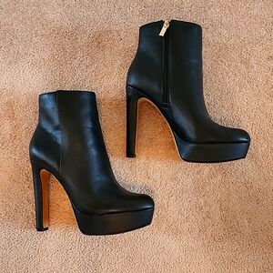 Jessica Simpson heeled boots
